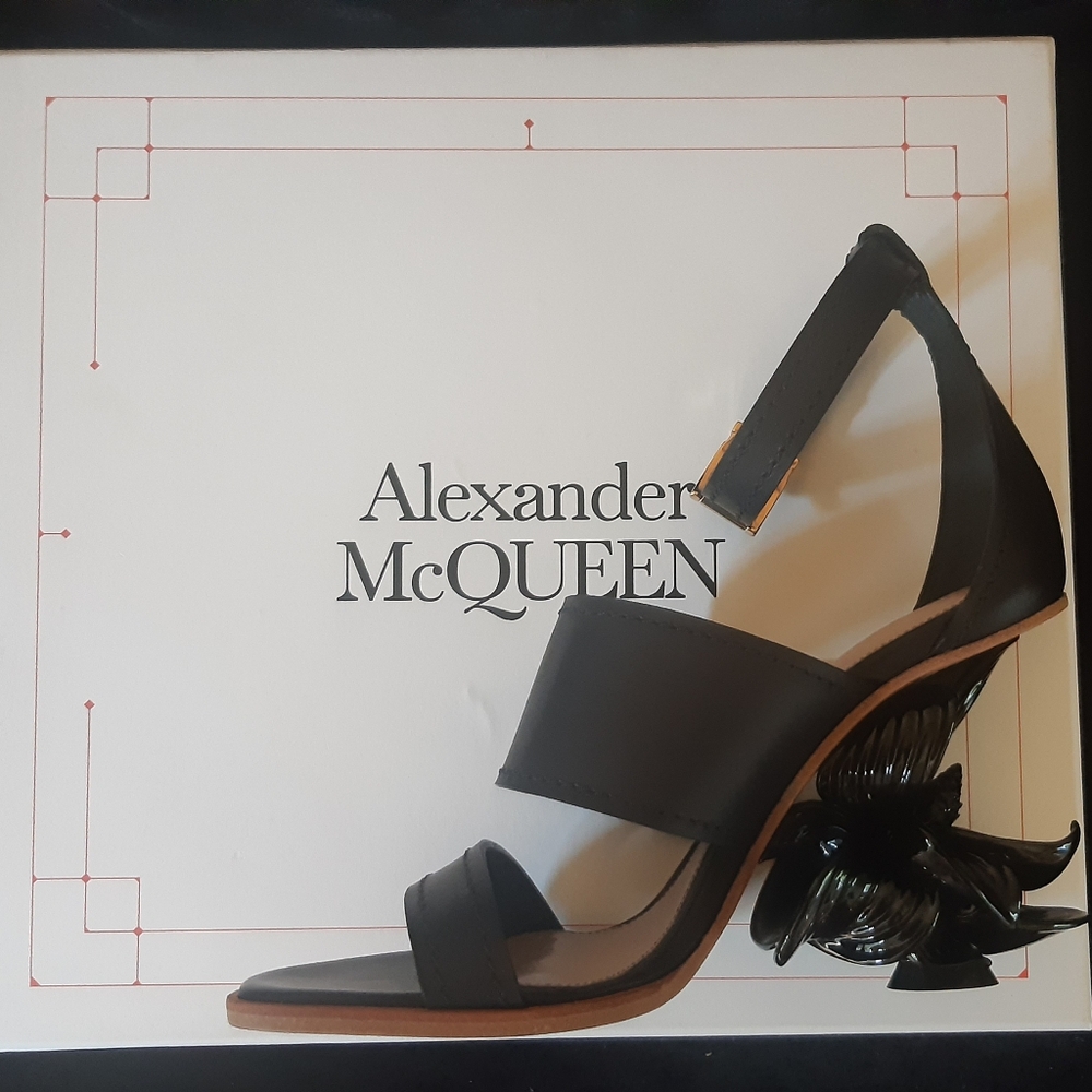 **New*Alexander McQueen No.13 Flower Wedge Sandal EU37